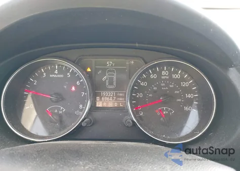 2014 Nissan Rogue Select S z USA, uszkodzony, nr VIN JN8AS5MV0EW702409